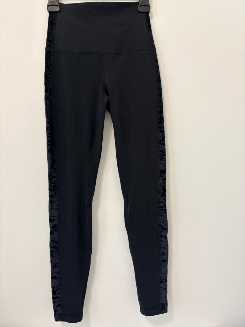 Lululemon Align Crushed Velvet Super HR Pant Sz 6 Black EUC